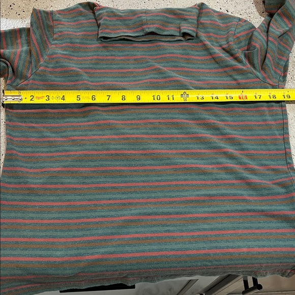 WOOLRICH MOCK NECK STRIPED LONG SLEEVE TOP GREEN RED ORANGE SIZE MEDIUM - Picture 10 of 12